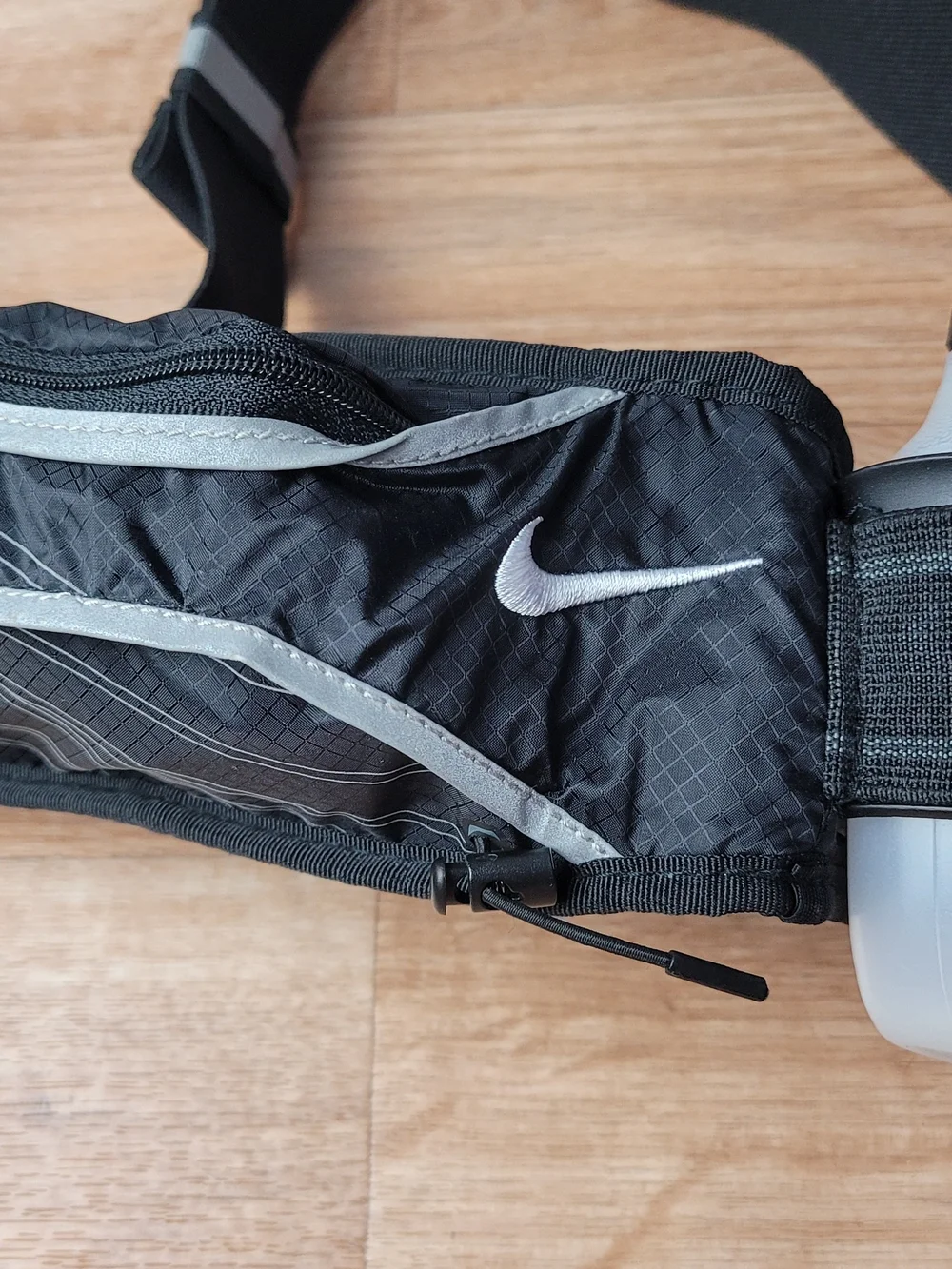 Nike Running Waist Pack Belt Black Lightweight Double Bottle Hydration